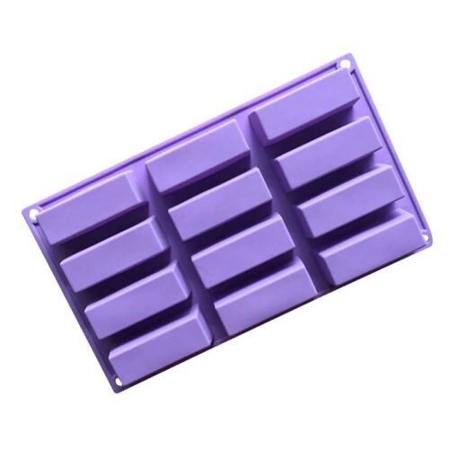 12 batons mold front